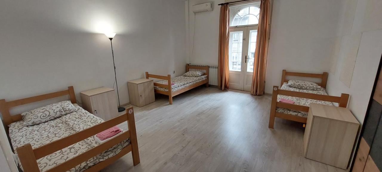 Belgrade Backpackers Home Esterno foto